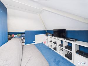 Photo 21- click for photo gallery